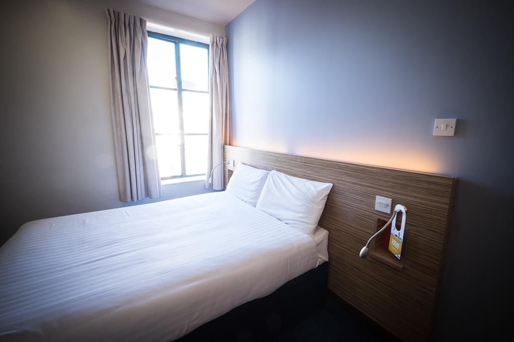 Travelodge Derry Exterior foto